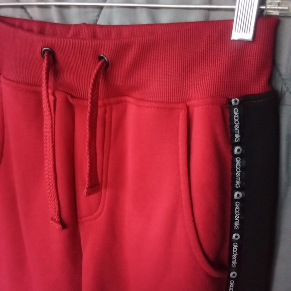 Women's akademiks Joggers Red & Black Sweatpants High Rise Elastic Waist Band - Picture 5 of 16